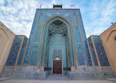 بازسازی کاشی کاری ضلع شمالی و شرقی مسجد ملک کرمان شروع شد