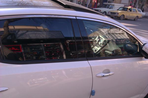 پلیس : جریمه خودروهای شیشه دودی با قوت ادامه خواهد یافت
